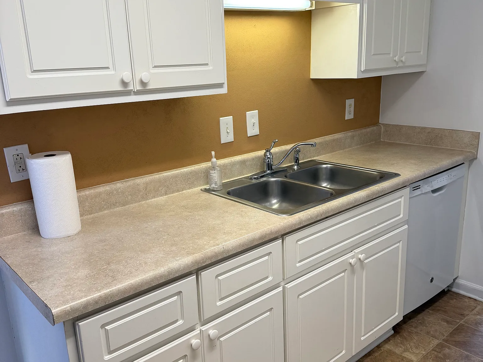 4022 Calypso Dr — Photo 2