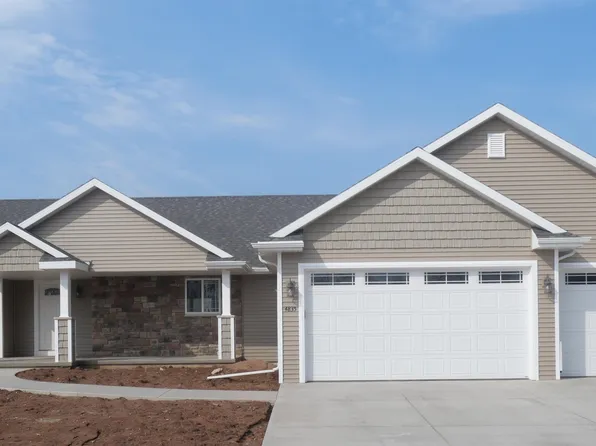 5759 Yosemite Ln, Appleton, WI 54913