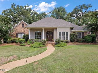 212 Oak Park Dr, Madison, MS 39110