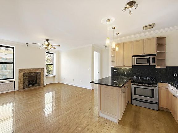 2nd image of 742 Saint Nicholas Ave APT 20