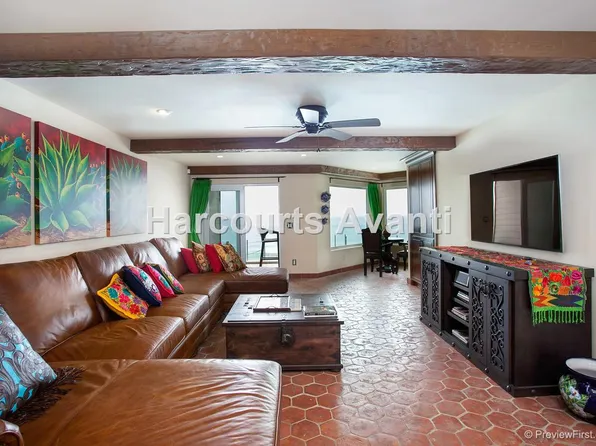 233 S Helix Ave #U, Solana Beach, CA 92075