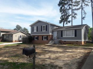 3 Tamwood Cir, Simpsonville, SC 29680