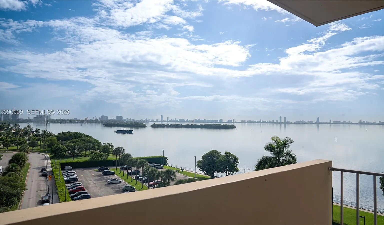 Clipper Condo No 1 — Photo 1
