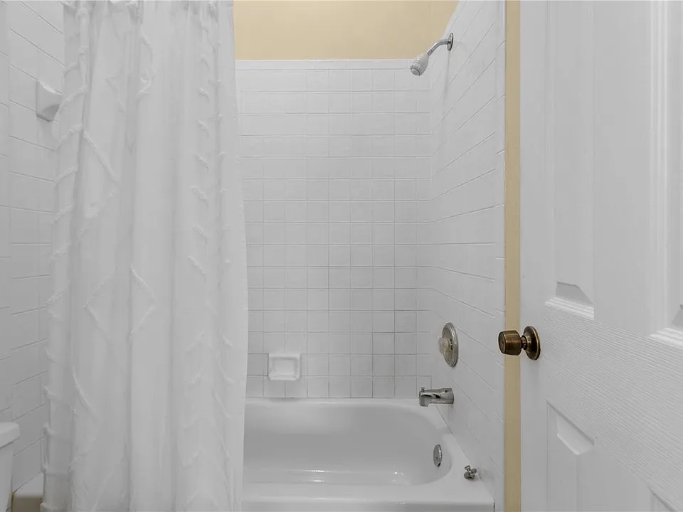 1818 76th Pl N