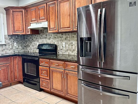 5th image of 5718 Hillbright Cir
