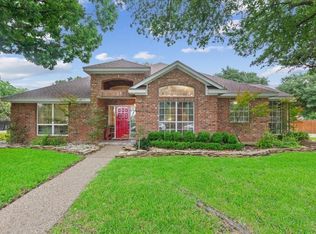 848 Country Lane Dr, Mc Gregor, TX 76657