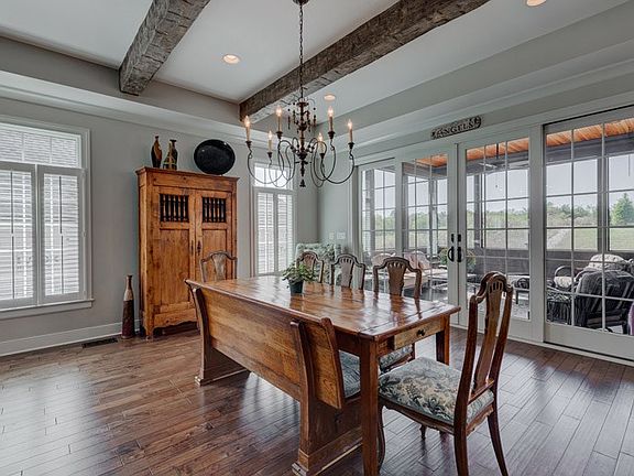 4th image of 309 Crown Point Cir