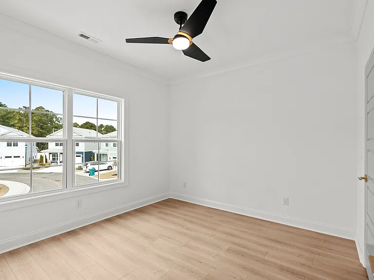 176 Arbor Ridge Cir — Photo 38
