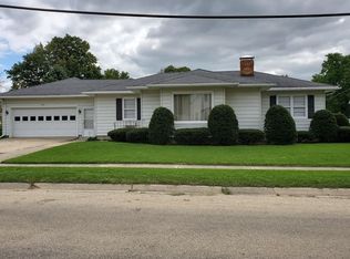 207 W Colden St, Polo, IL 61064