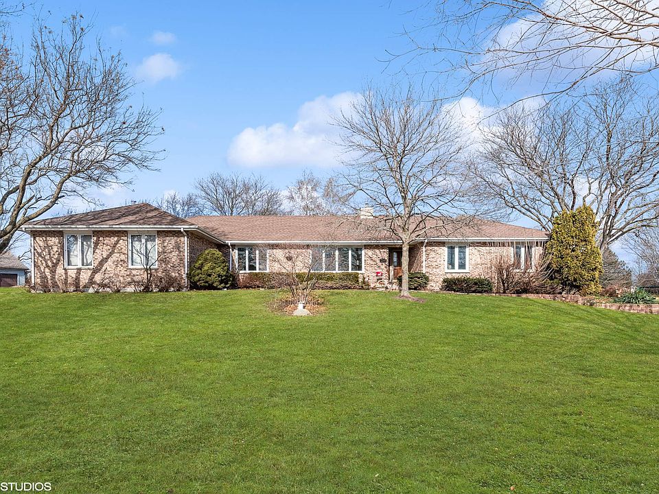 1st image of 13 Kathy Ln