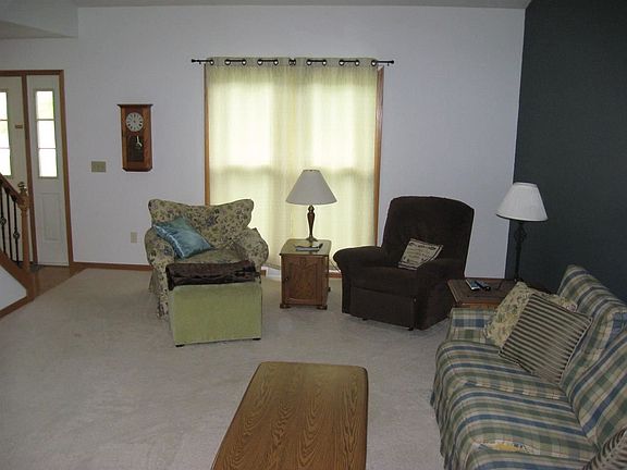 5th image of 1139 E Lakeside Dr