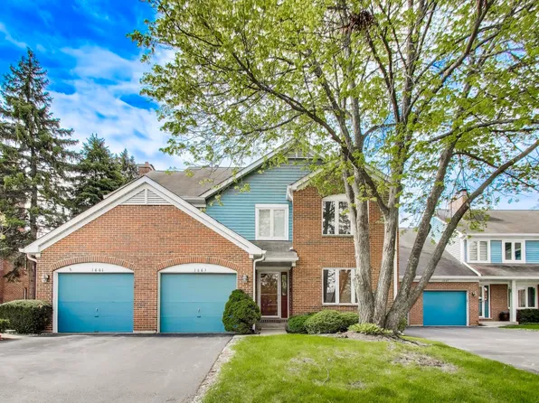 1663 N Courtland Dr #1663, Arlington Heights, IL 60004