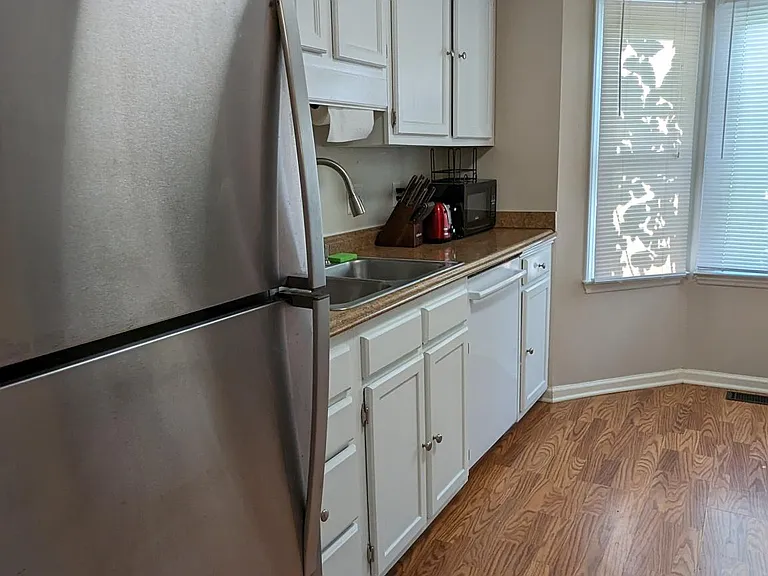 6616 English Ivy Ln — Photo 7