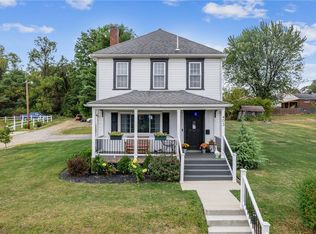 403 Rosslyn Ave, Springdale, PA 15144