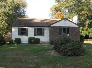 854 Sunflower Ave, Langhorne, PA 19047