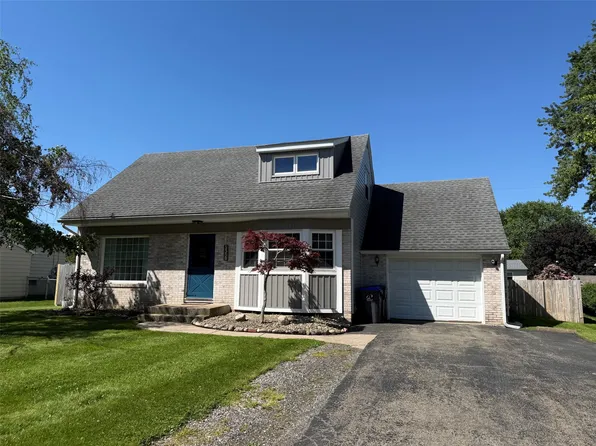 5358 Gardner Dr, Erie, PA 16509
