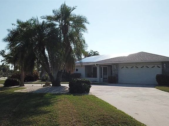 2nd image of 404 SW 53rd Ter