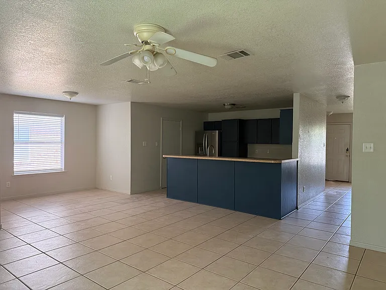 2103 Jennifer Dr #B — Photo 8