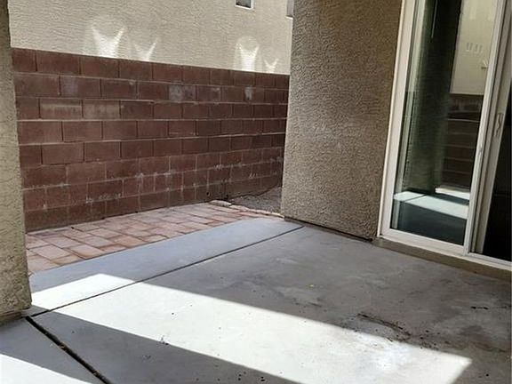 5th image of 10593 Moultrie Ave