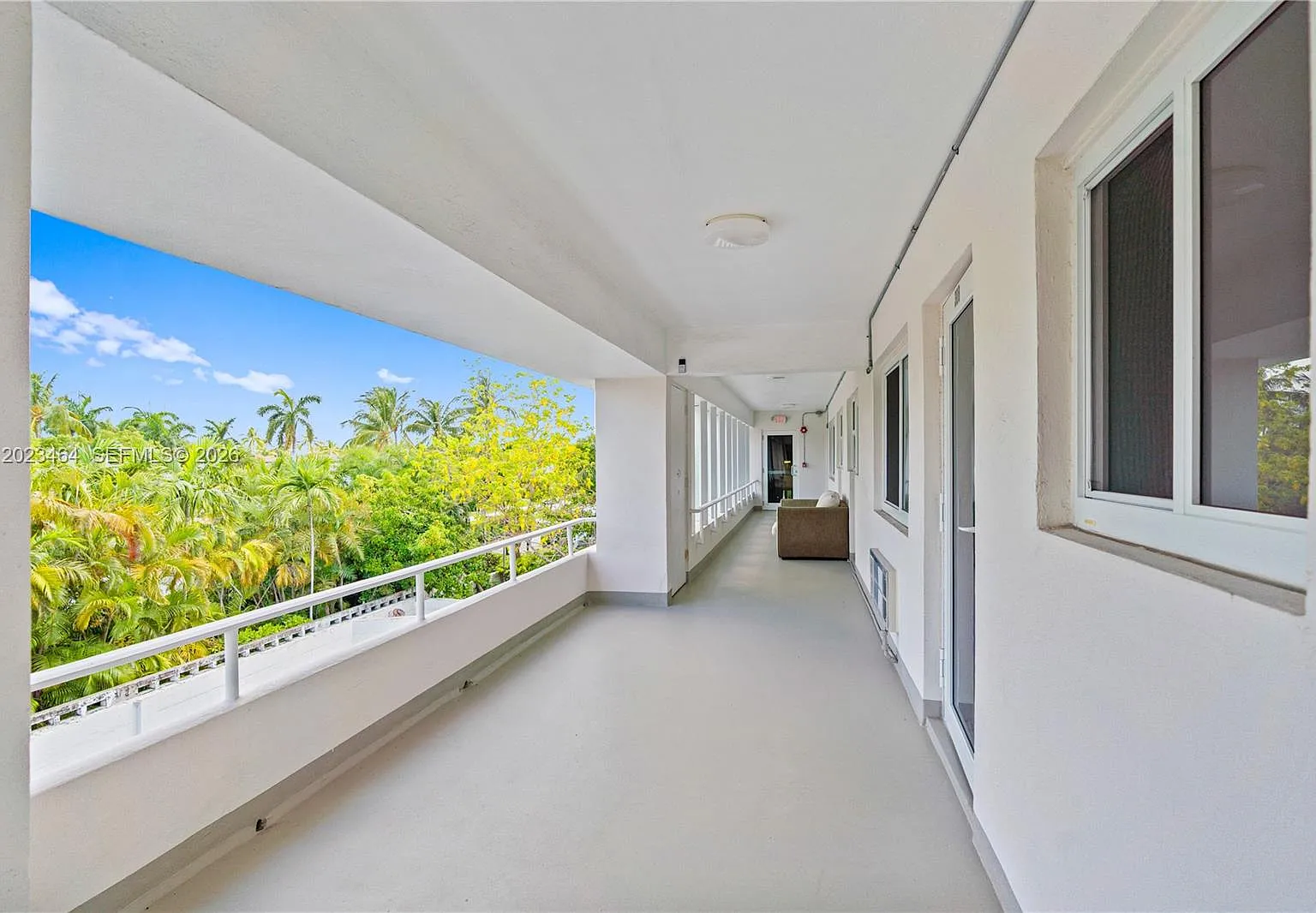 Bal Harbour Res Sec — Photo 3