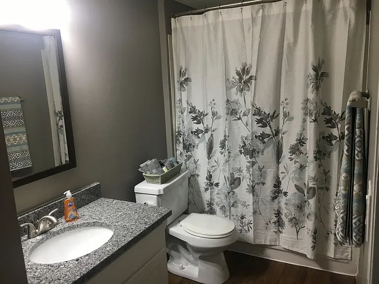 Brighton Cove — Photo 12