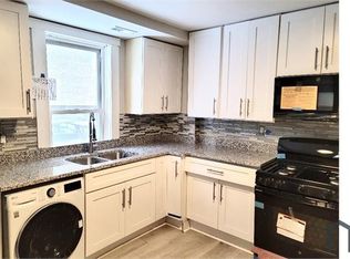 9611 S Avenue L #1, Chicago, IL 60617