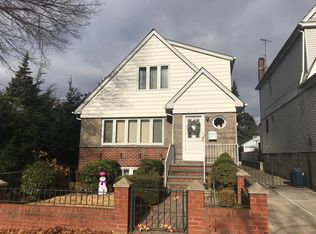 14717 22nd Ave, Whitestone, NY 11357