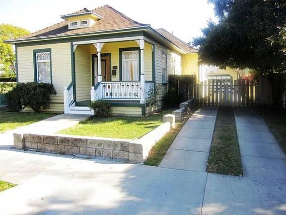 Front (extra long driveway)