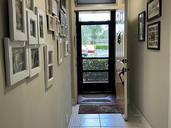 4th image of 5609 Coral Lake #109