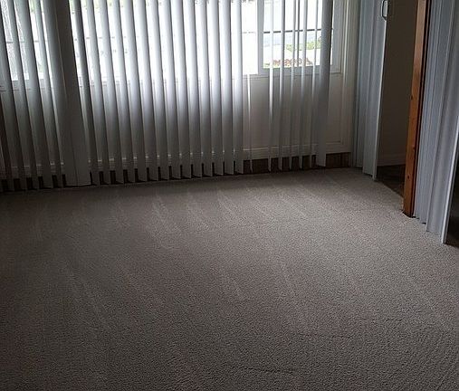 3rd image of 90 Linscheid Dr