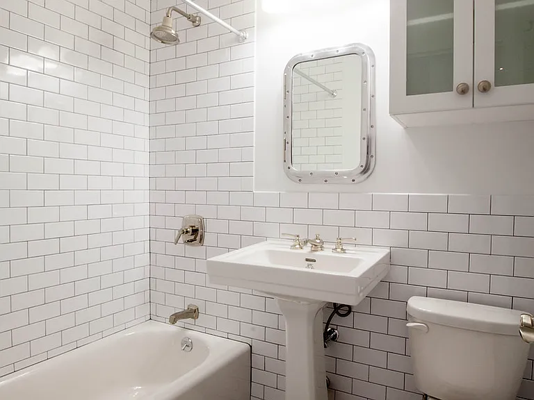 27 W 16th St #3J — Photo 4
