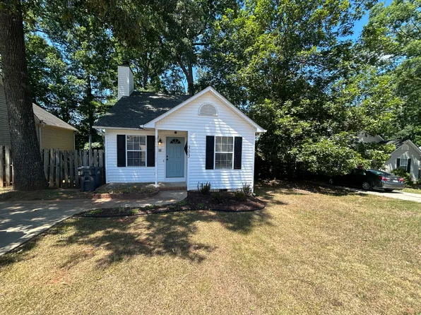 303 Southcreek Dr, Travelers Rest, SC 29690