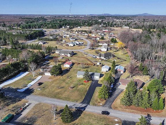 3rd image of 224990 GREY HAWK DRIVE