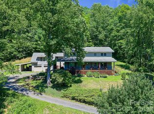 349 Spring Creek Rd, Bakersville, NC 28705