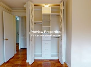 102 Monmouth St #618, Brookline, MA 02446