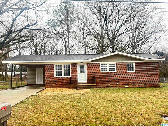 3rd image of 908 Edgewood Dr