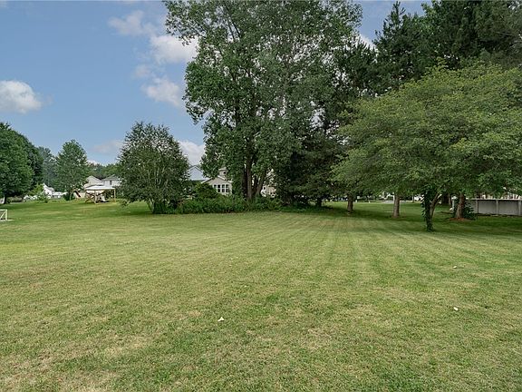 5th image of 3733 Deer Meadow Run