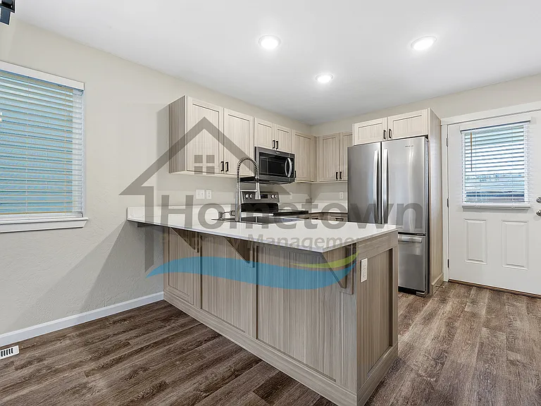 1358-1 N Sadee Ln — Photo 15