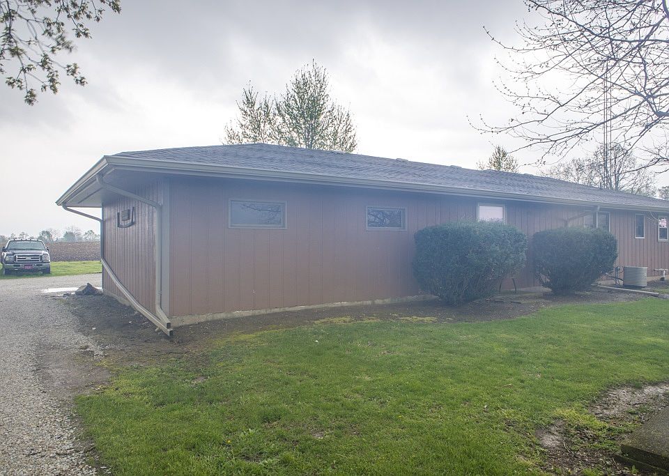 2nd image of 281 E State Road 26