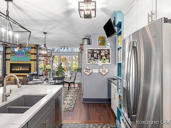 3rd image of 600 7th St NW Unit 204