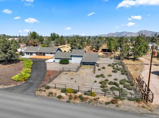 1923 NE Upas Ave, Redmond, OR 97756