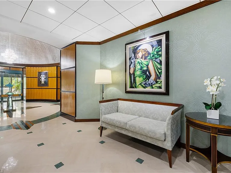 7515 Pelican Bay Blvd #Penthouse D — Photo 38