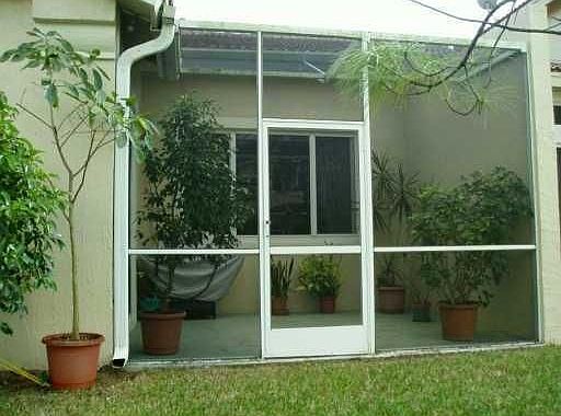 Screened patio back of home