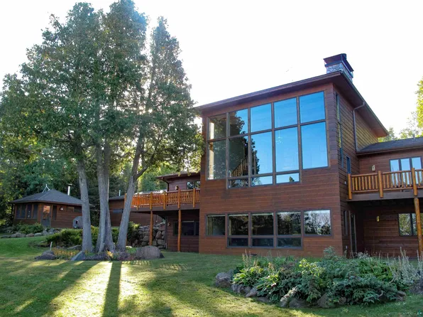 70 Pine Tree Dr, Lutsen, MN 55612
