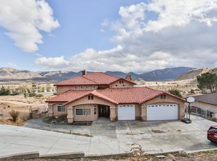 7475 Calpella Ave, Hesperia, CA 92345