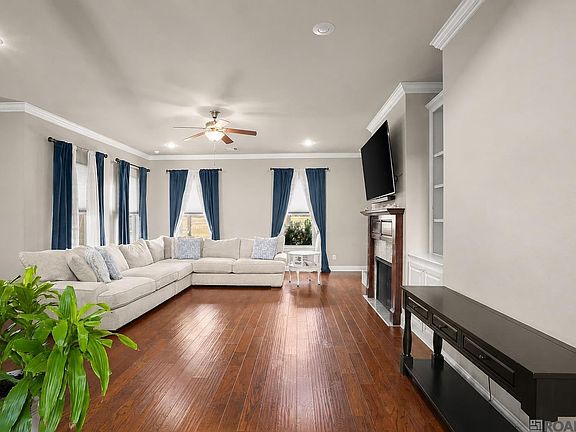 4th image of 15447 Mistybrook Dr