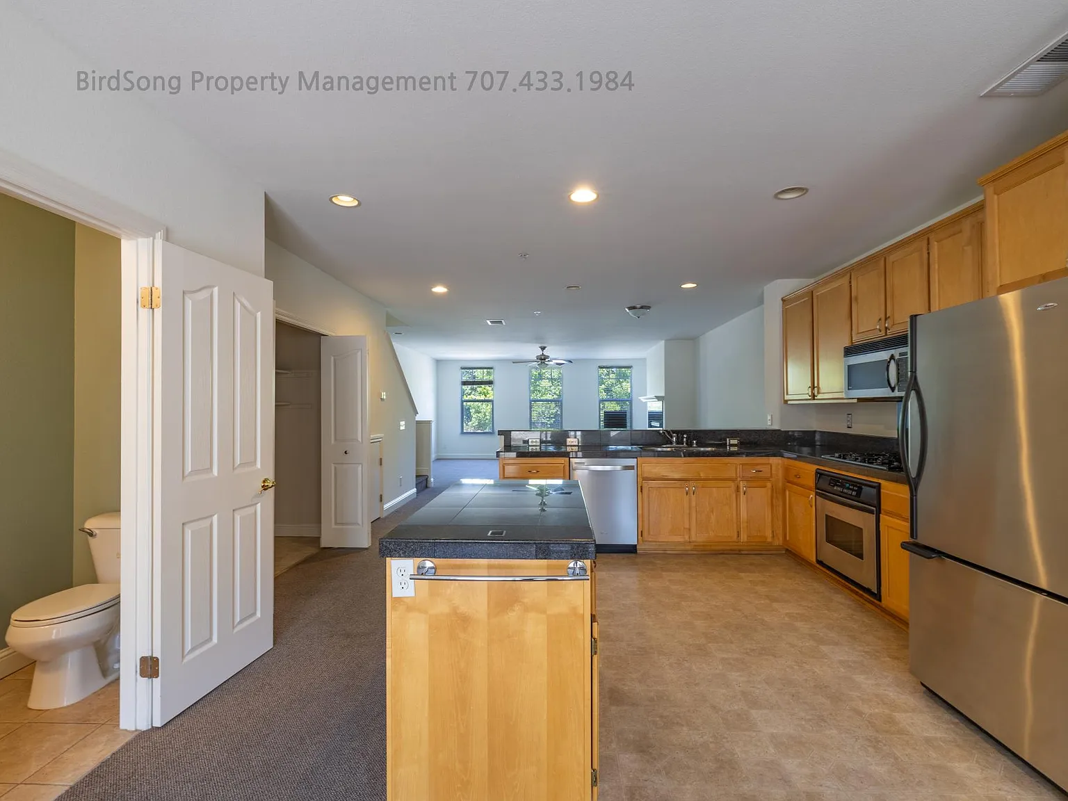 3 bed, 2.5 bath, 2040 sqft, $3,700 — Photo 4