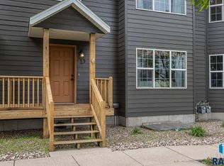 1808 S Mulberry Ave UNIT D, Brandon, SD 57005
