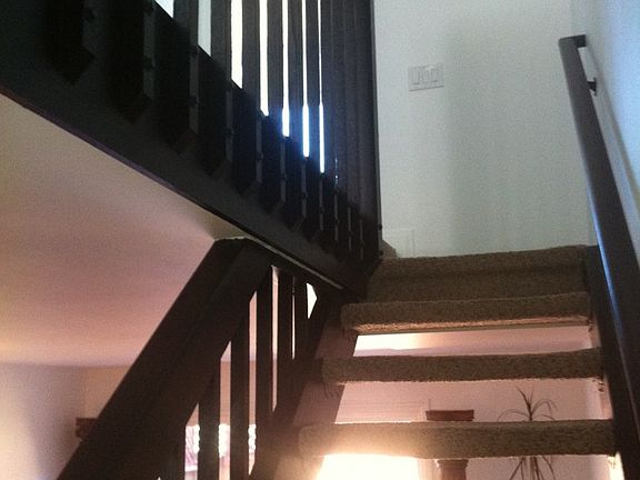 5th image of 2849 A St APT 3