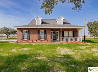 62 Linam Ln, Victoria, TX 77905